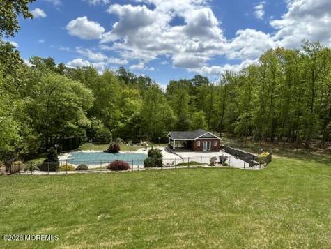11 Liberty Lane Millstone NJ 08535