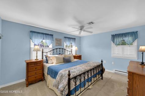18 S Chestnut Avenue Whiting NJ 08759