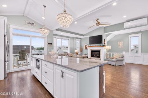 118 W Delaware Avenue Long Beach Twp NJ 08008