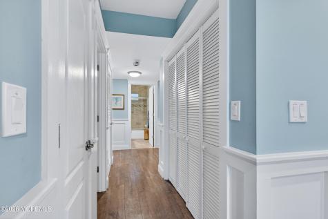 118 W Delaware Avenue Long Beach Twp NJ 08008