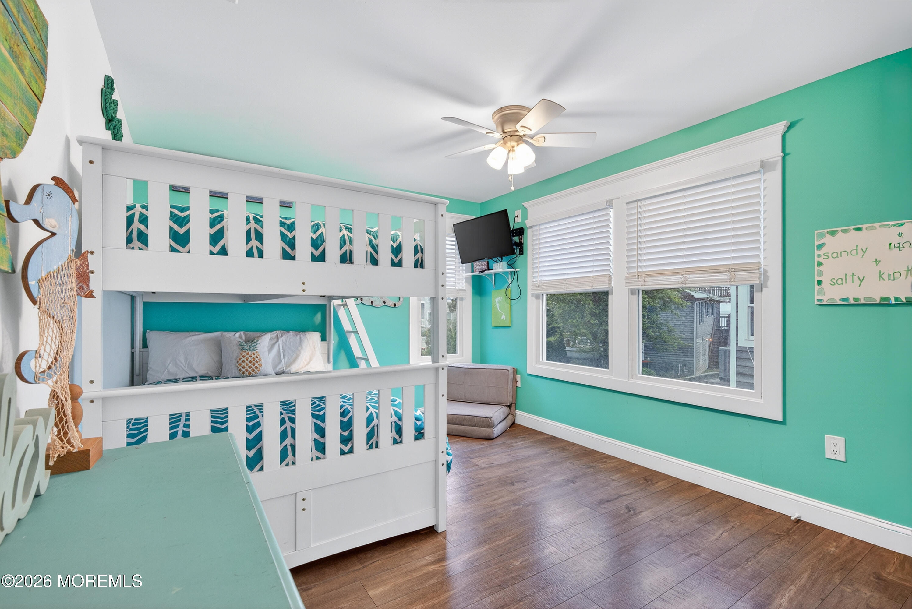 118 W Delaware Avenue Long Beach Twp NJ 08008