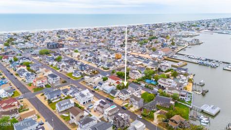 118 W Delaware Avenue Long Beach Twp NJ 08008