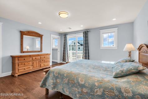 8 Meadow Avenue Manasquan NJ 08736