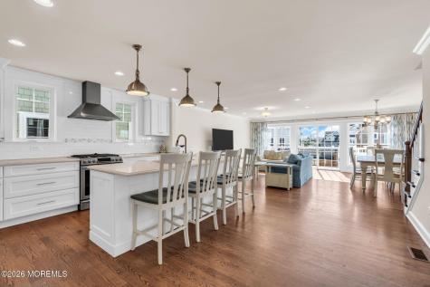 8 Meadow Avenue Manasquan NJ 08736