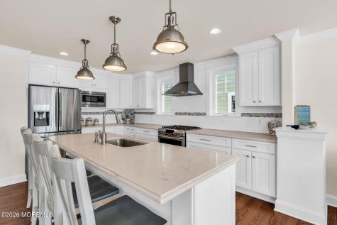 8 Meadow Avenue Manasquan NJ 08736