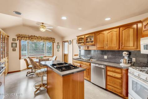 42 Riveredge Road Tinton Falls NJ 07724