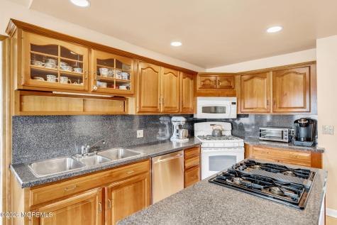 42 Riveredge Road Tinton Falls NJ 07724