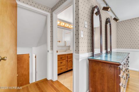 42 Riveredge Road Tinton Falls NJ 07724