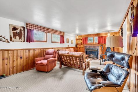 42 Riveredge Road Tinton Falls NJ 07724