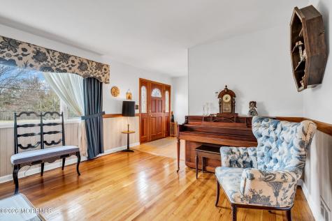 42 Riveredge Road Tinton Falls NJ 07724