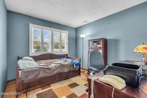 7 Glenwood Drive Bayville NJ 08721