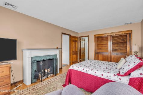 7 Glenwood Drive Bayville NJ 08721
