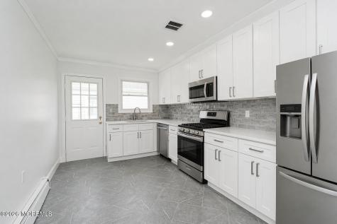 9 Claremont Street Toms River NJ 08757