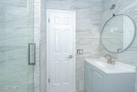 9 Claremont Street Toms River NJ 08757