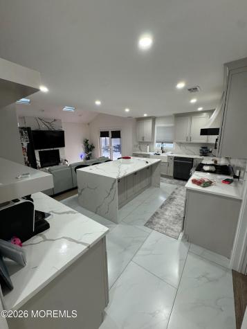 37 N Gable Court Matawan NJ 07747