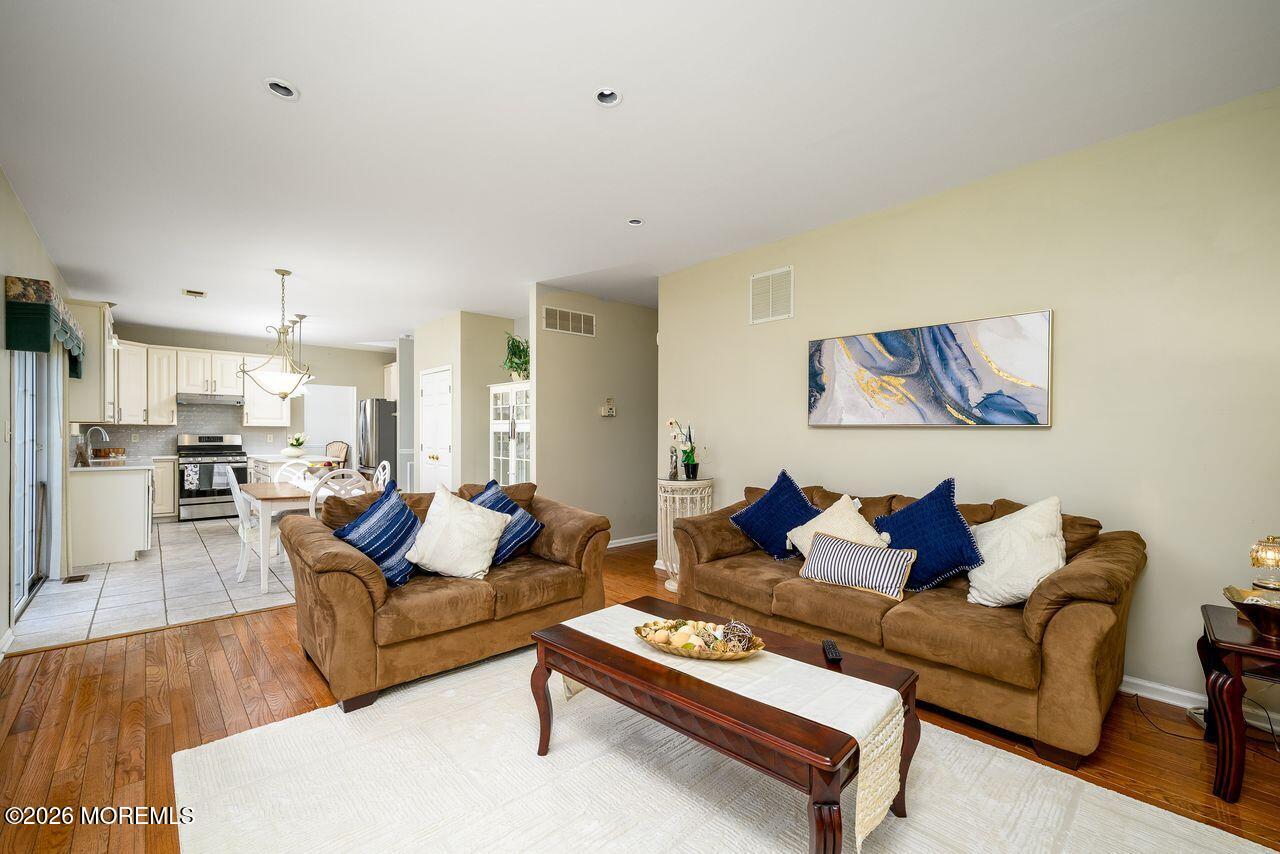 19 Pecan Valley Drive Marlboro NJ 07746