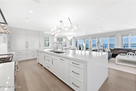948 Lagoon Lane S Mantoloking NJ 08738