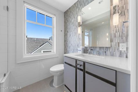 948 Lagoon Lane S Mantoloking NJ 08738