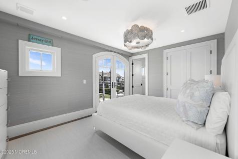 948 Lagoon Lane S Mantoloking NJ 08738