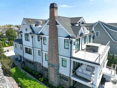 948 Lagoon Lane S Mantoloking NJ 08738