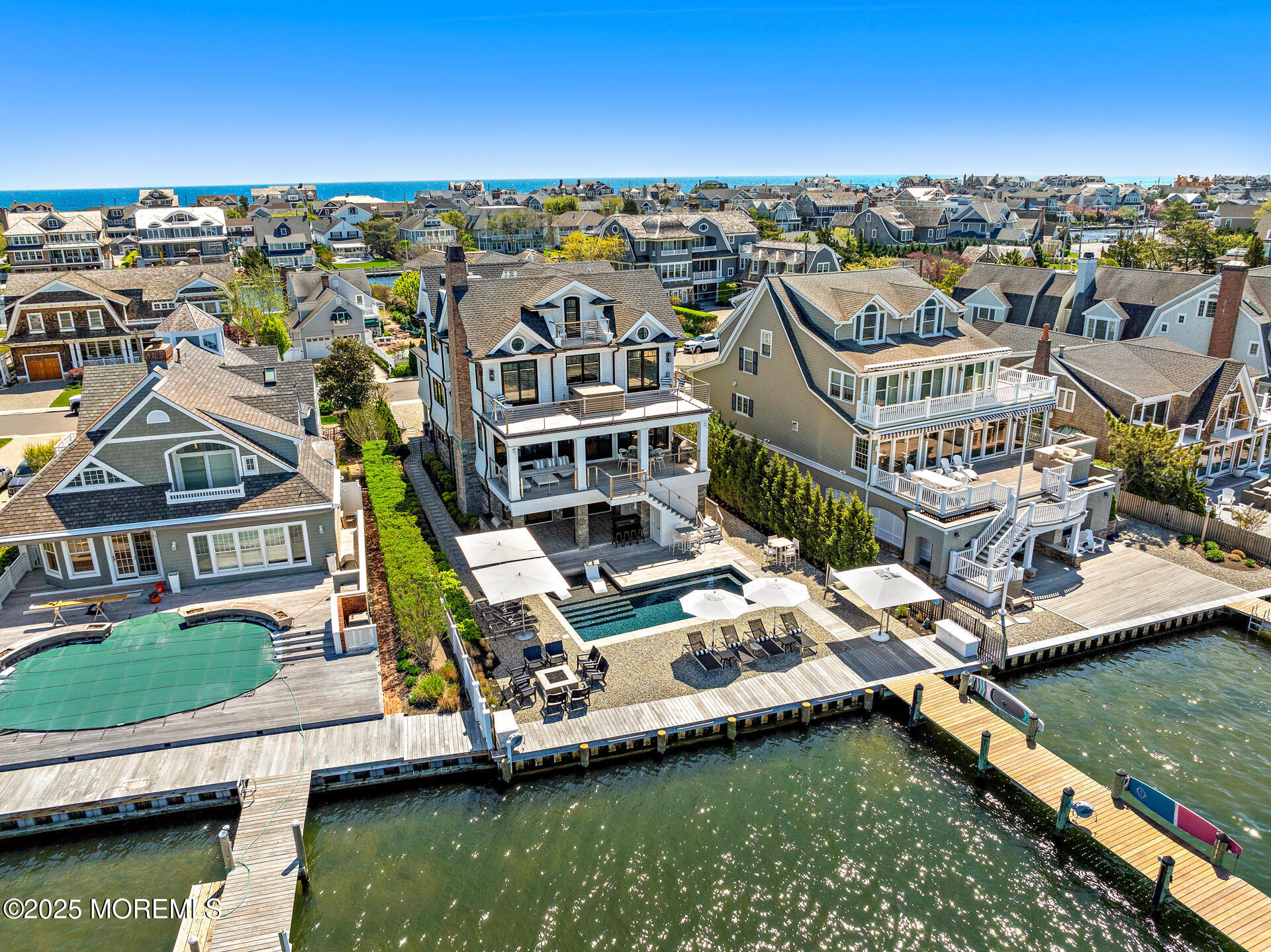 948 Lagoon Lane S Mantoloking NJ 08738