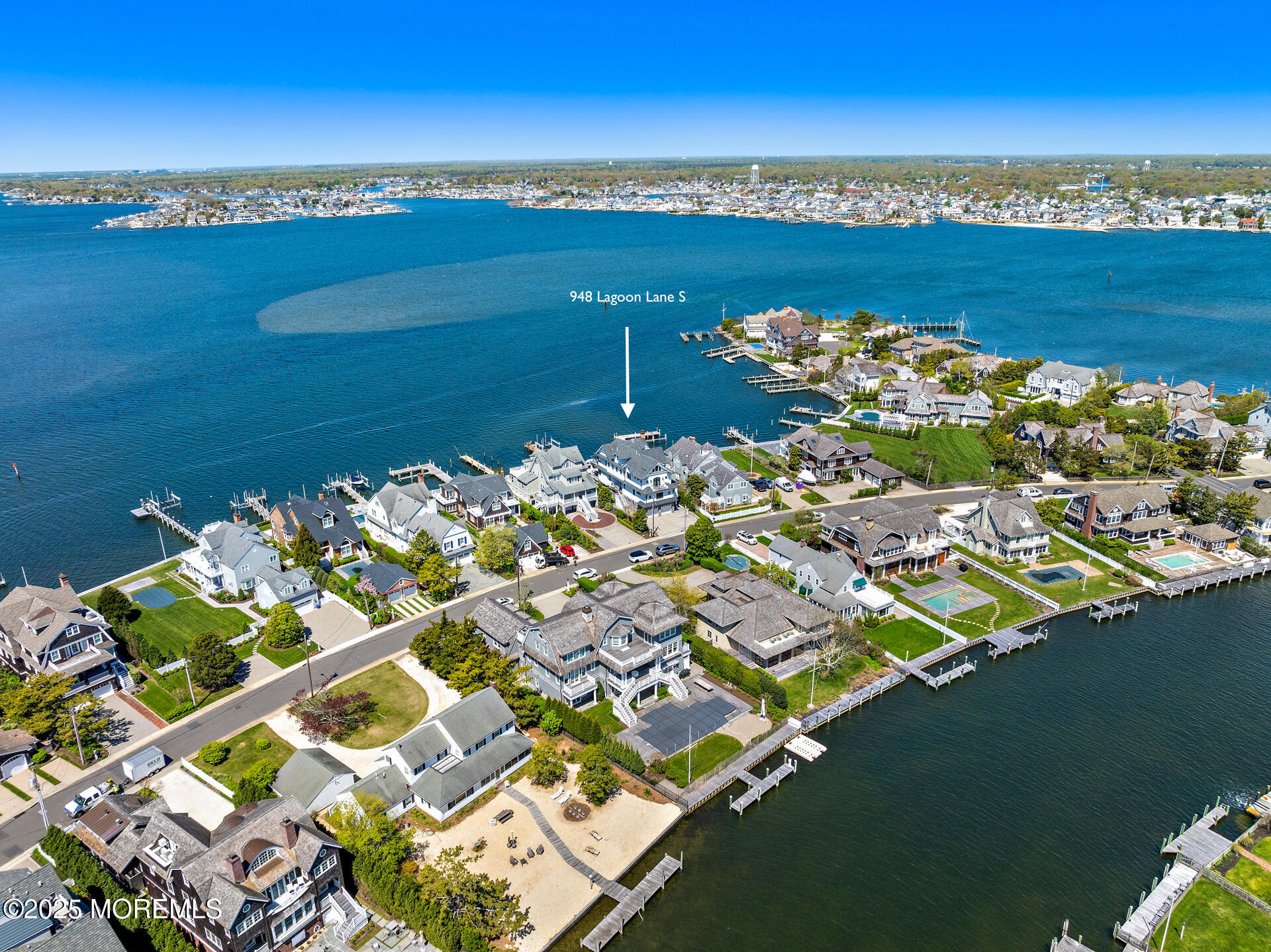 948 Lagoon Lane S Mantoloking NJ 08738