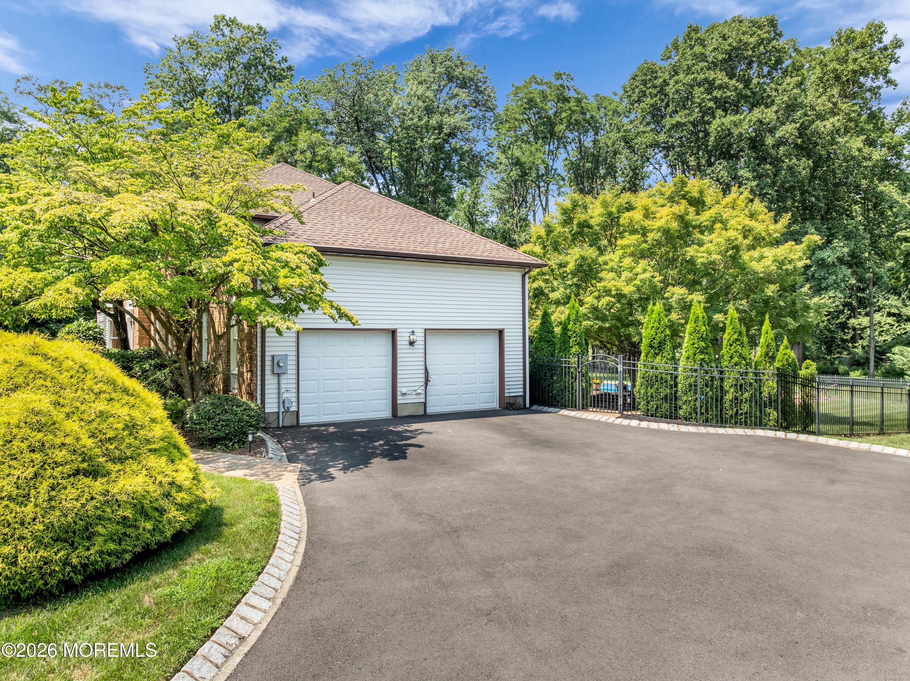 24 Windswept Road Holmdel NJ 07733