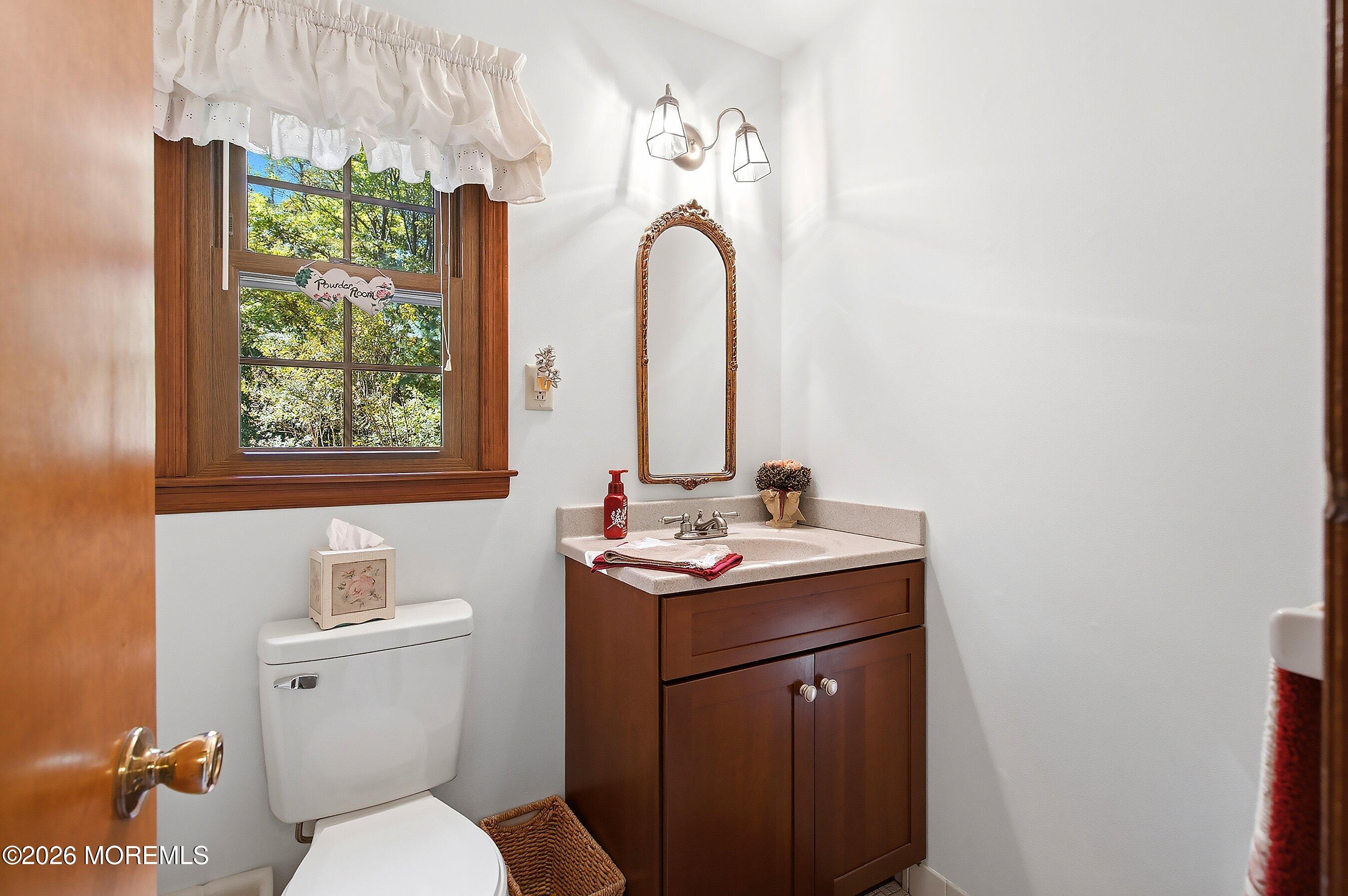 5 Point O Woods Road Middletown NJ 07748