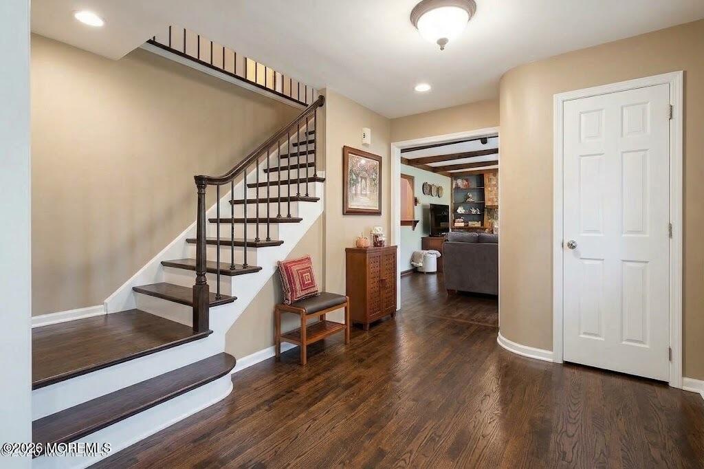 5 Point O Woods Road Middletown NJ 07748