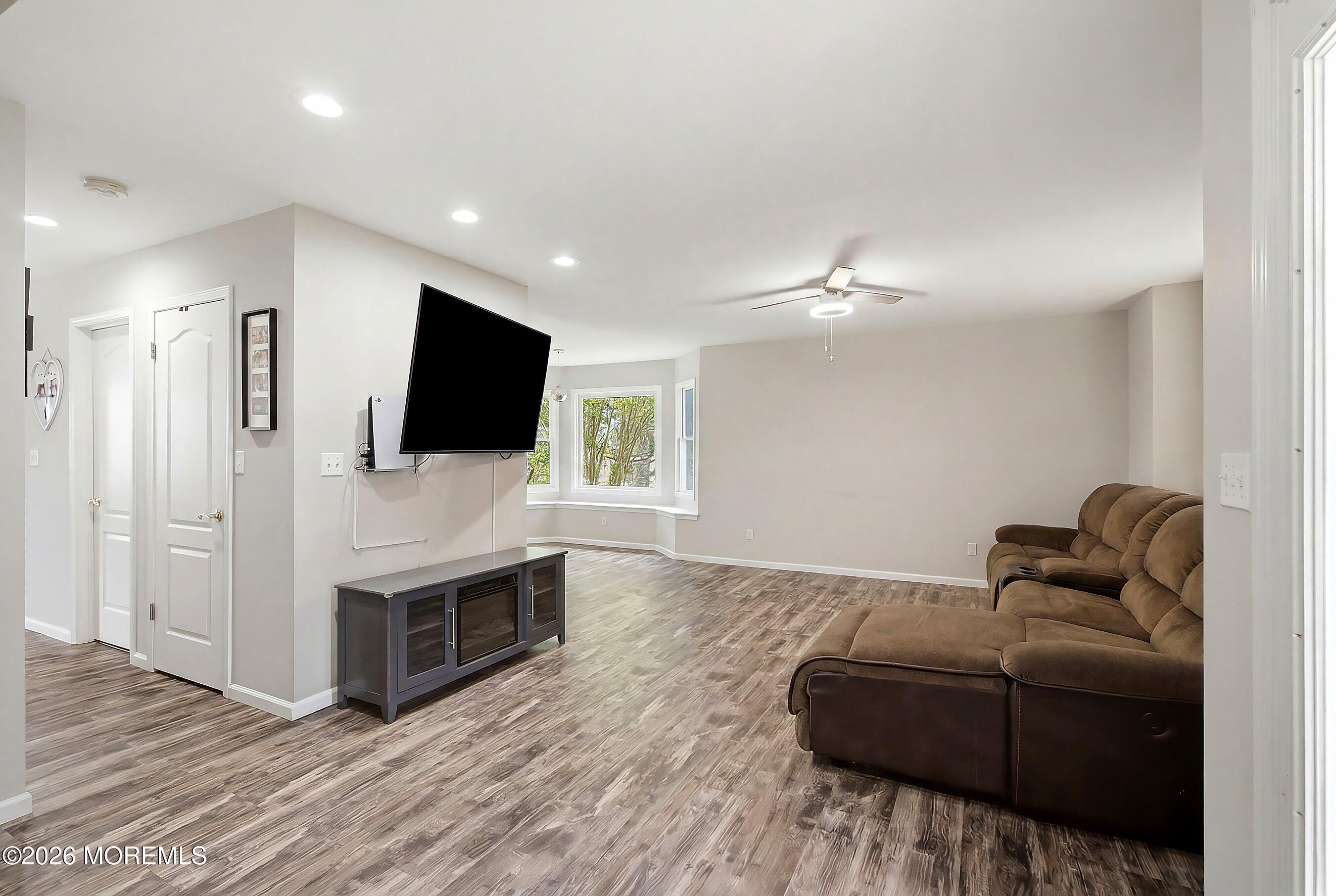 257 Nautilus Drive Manahawkin NJ 08050