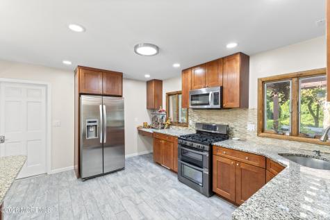 55 Ainsworth Avenue East Brunswick NJ 08816