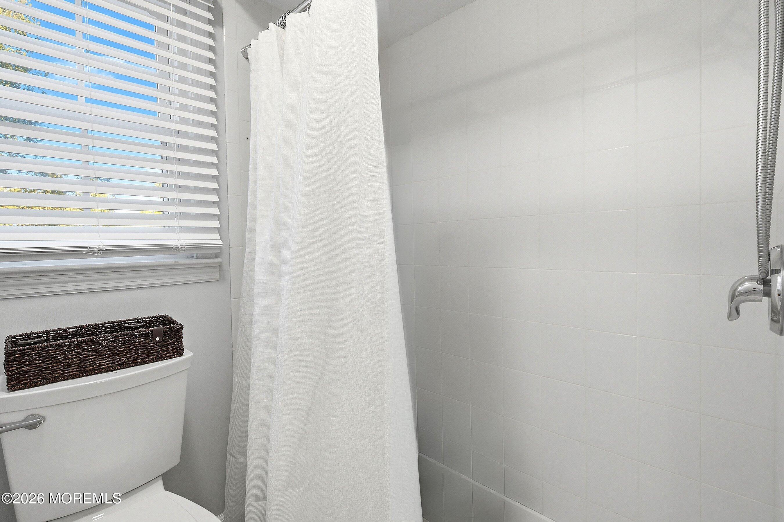514 1/2 Harris Avenue Brielle NJ 08730