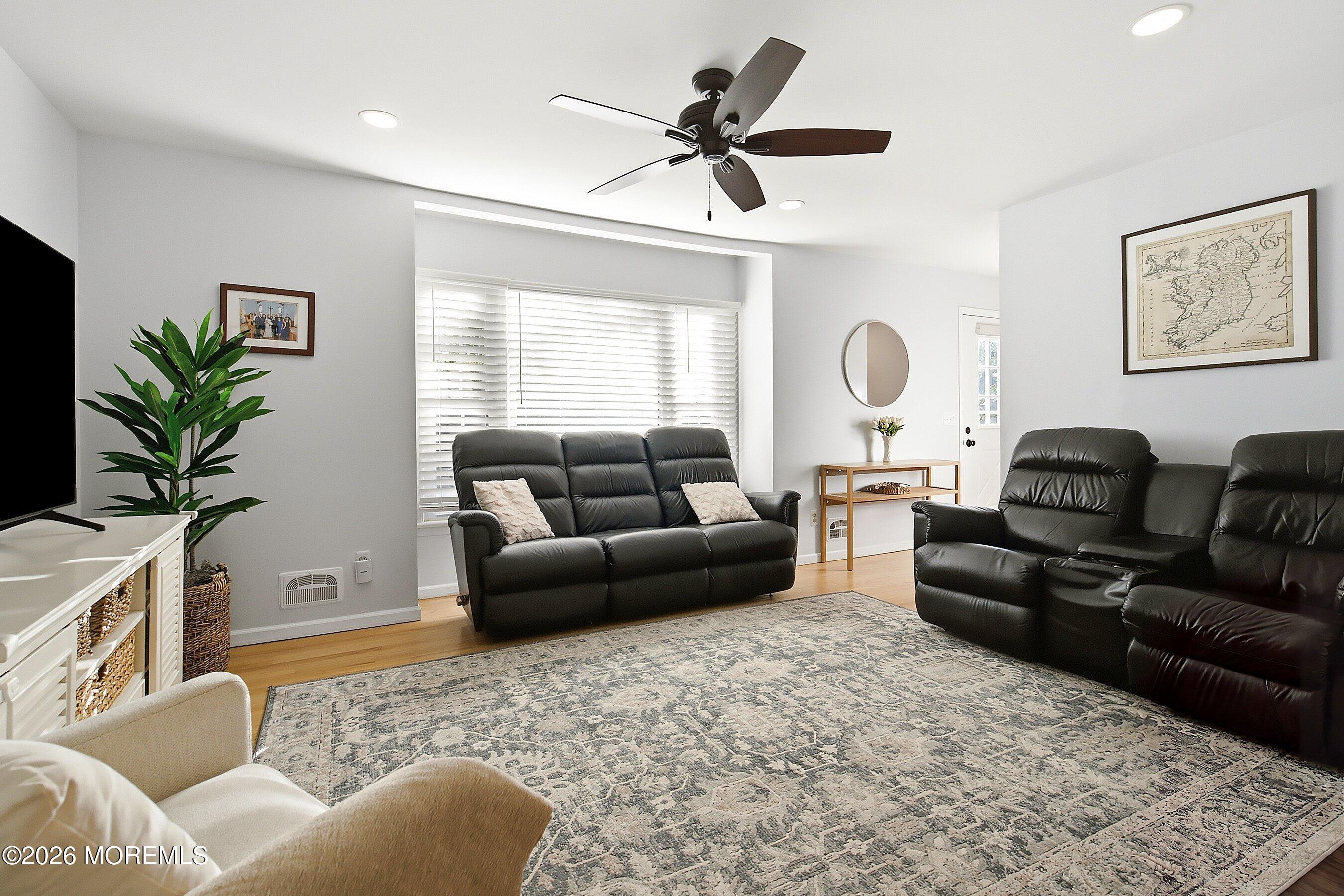 514 1/2 Harris Avenue Brielle NJ 08730