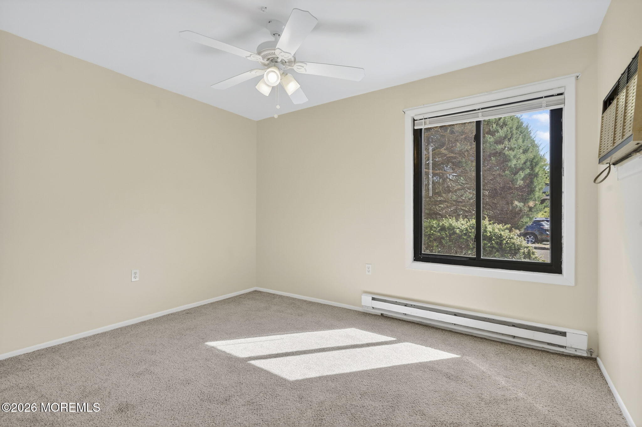 14 Pine Cluster Circle Manalapan NJ 07726