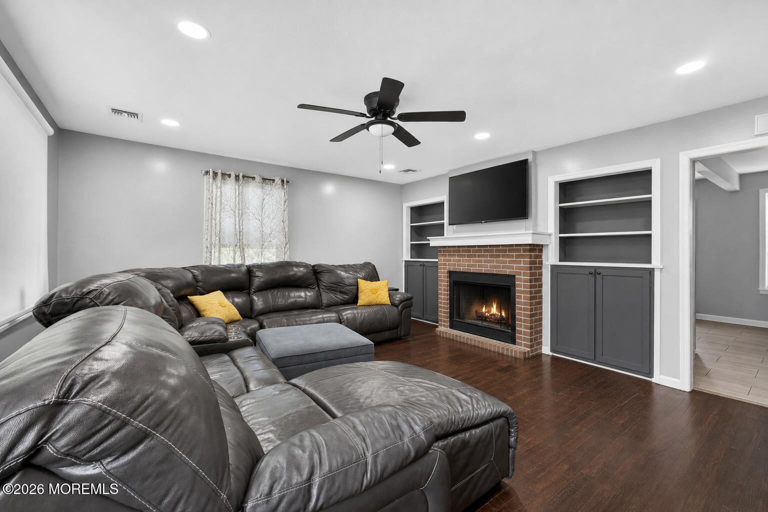 48 Bay Avenue North Middletown NJ 07748