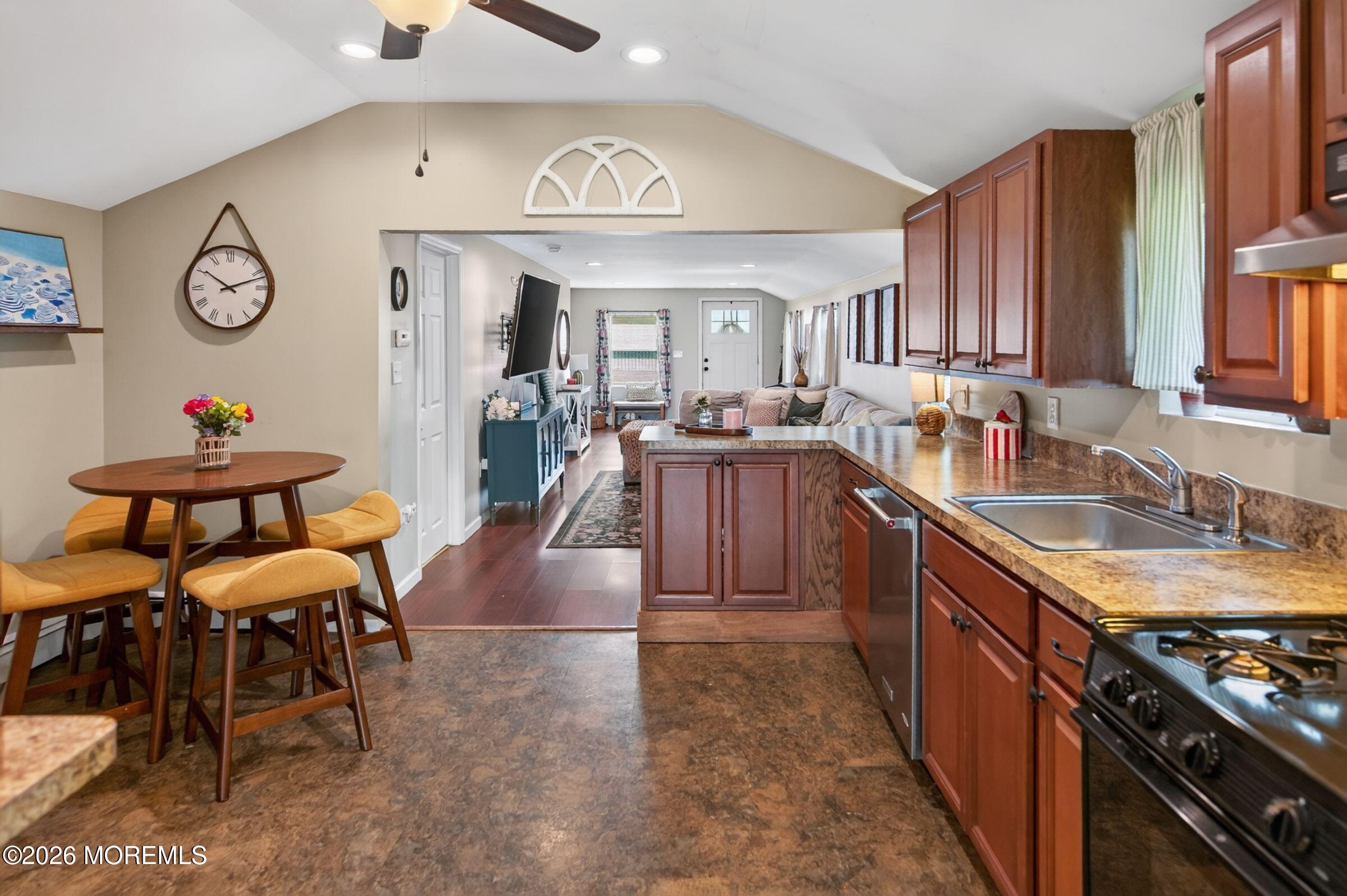 758 Monmouth Parkway North Middletown NJ 07748