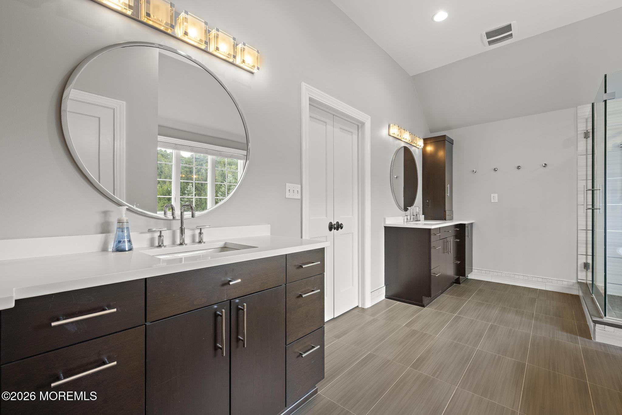 2 Topaz Court Marlboro NJ 07746