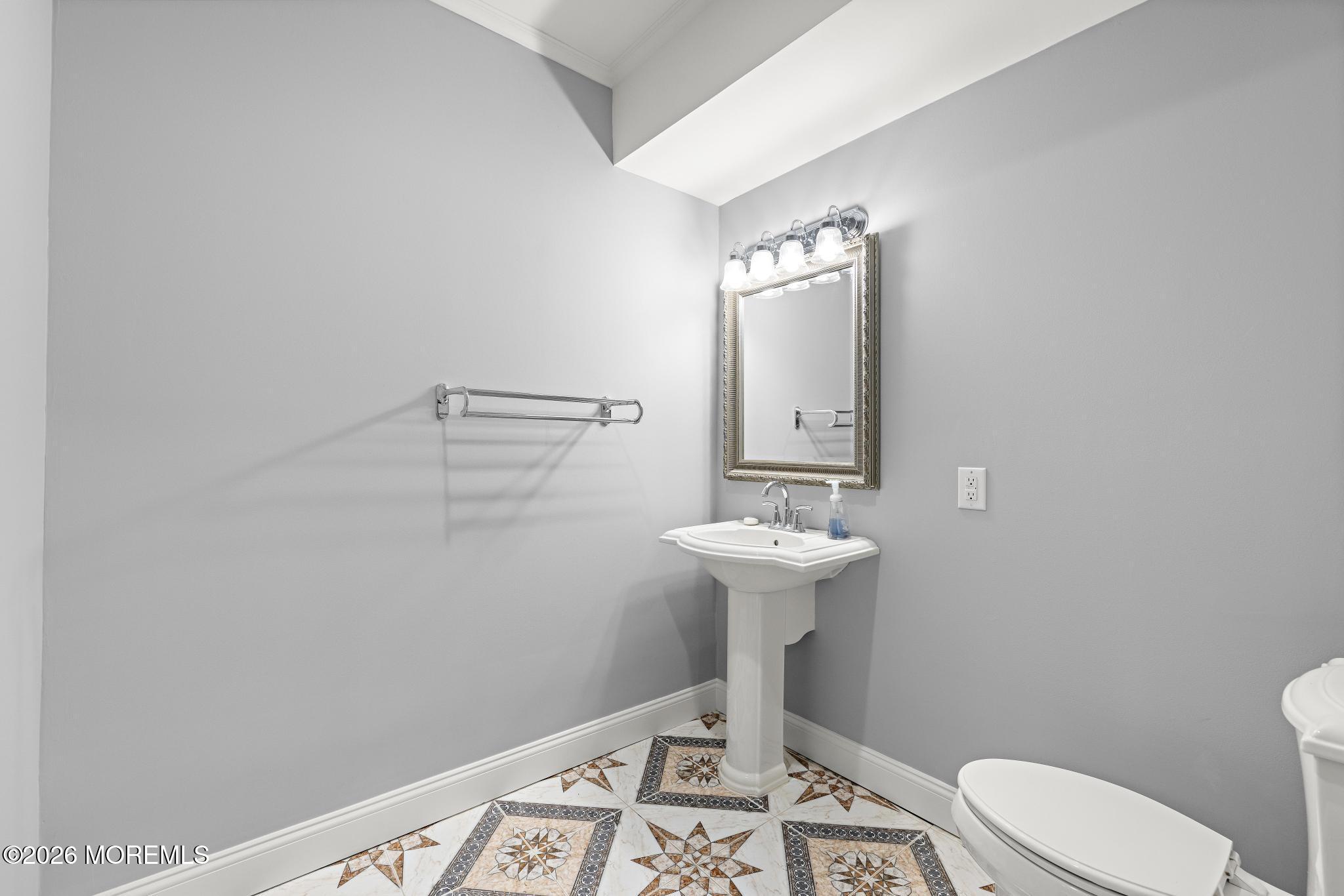 2 Topaz Court Marlboro NJ 07746