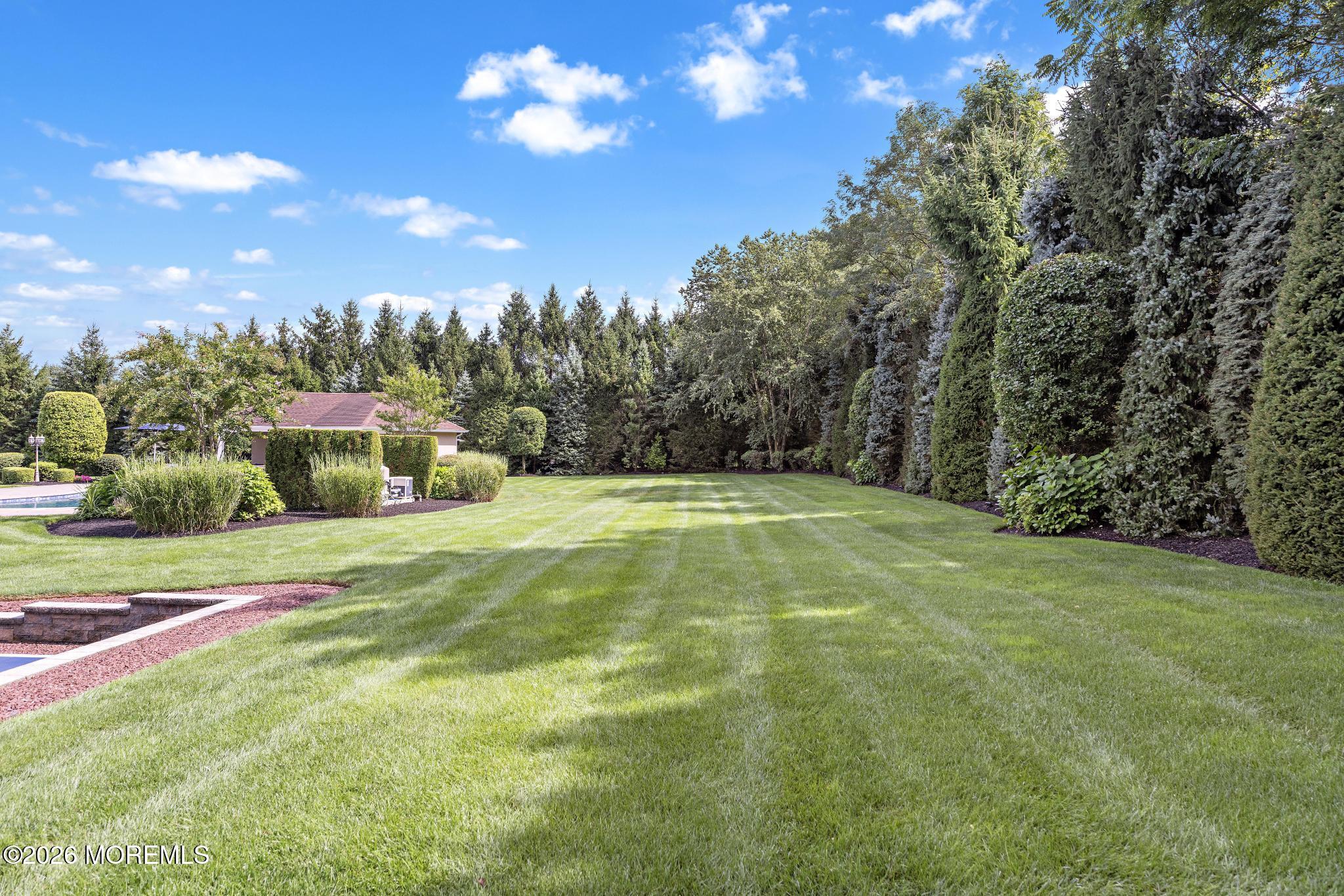 2 Topaz Court Marlboro NJ 07746
