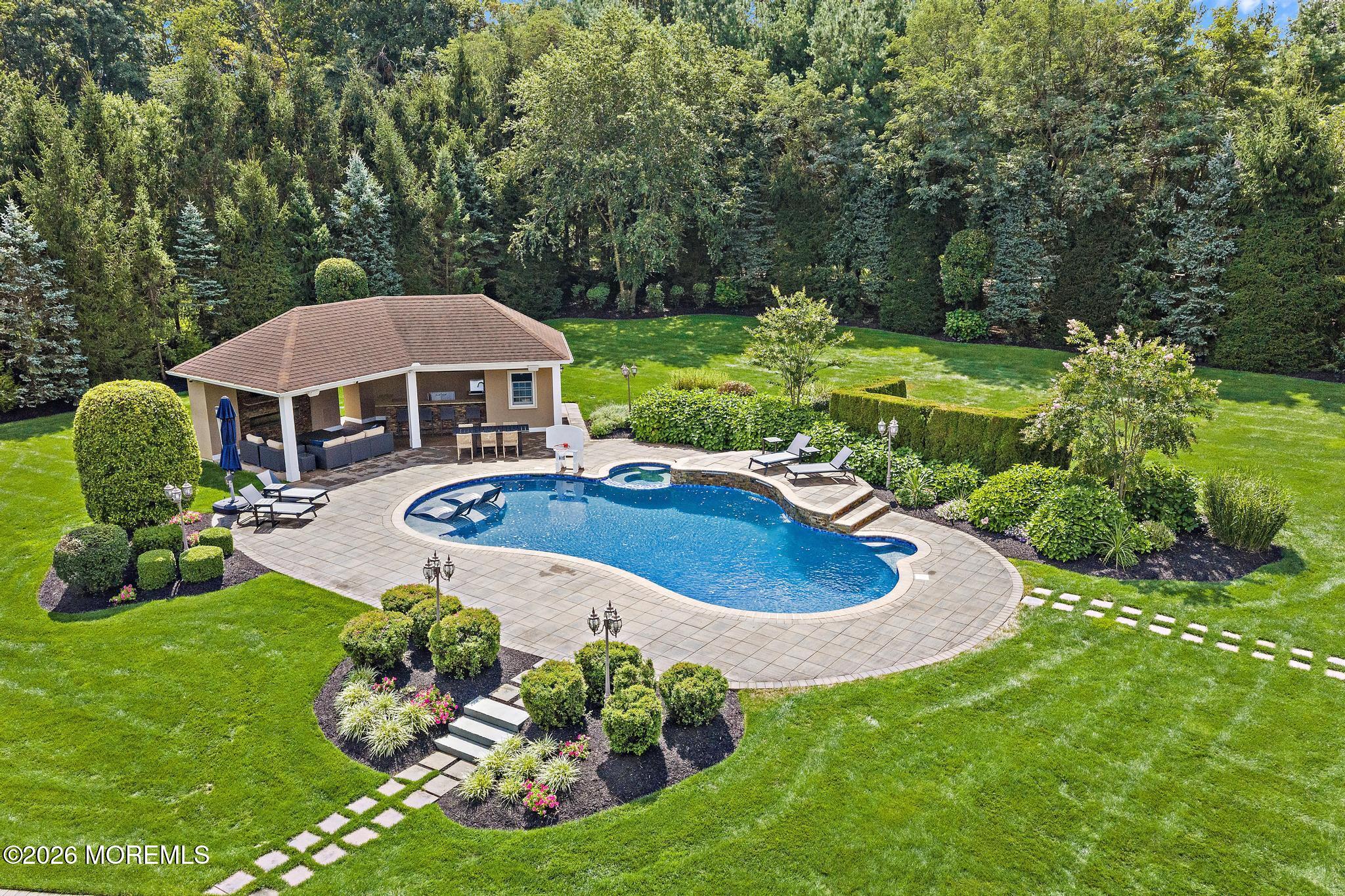 2 Topaz Court Marlboro NJ 07746