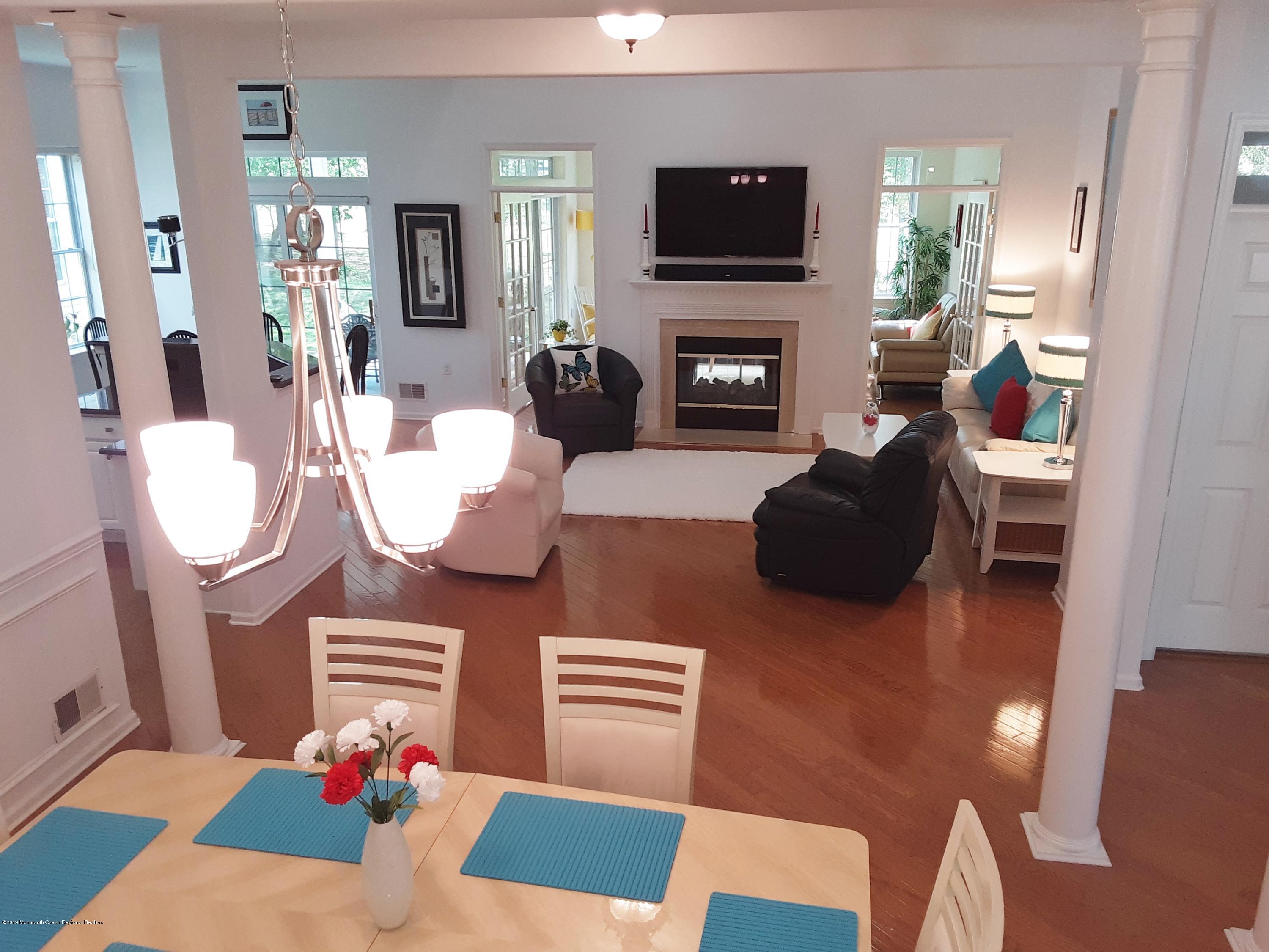 18 Cypress Point Lane Jackson NJ 08527