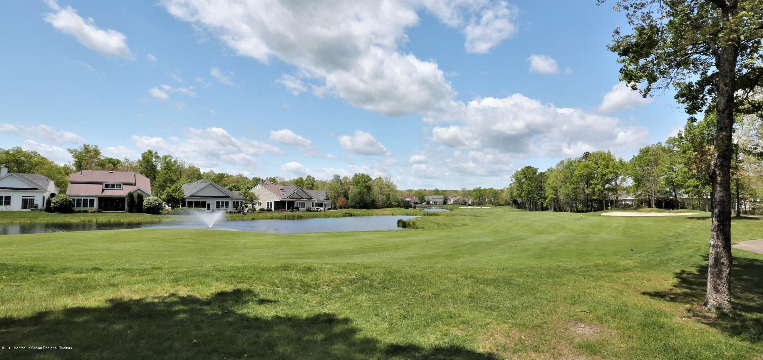 18 Cypress Point Lane Jackson NJ 08527