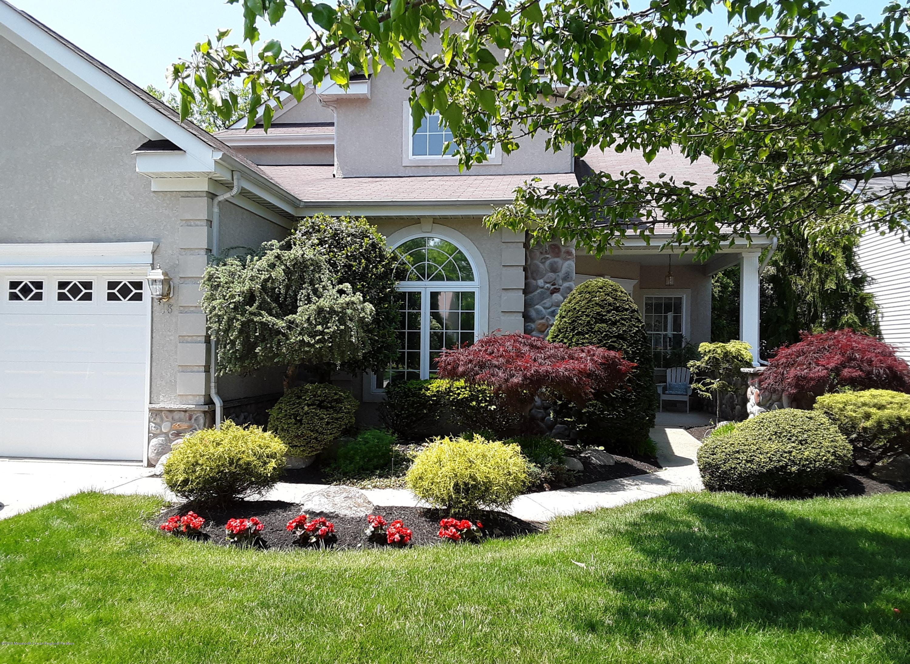 18 Cypress Point Lane Jackson NJ 08527