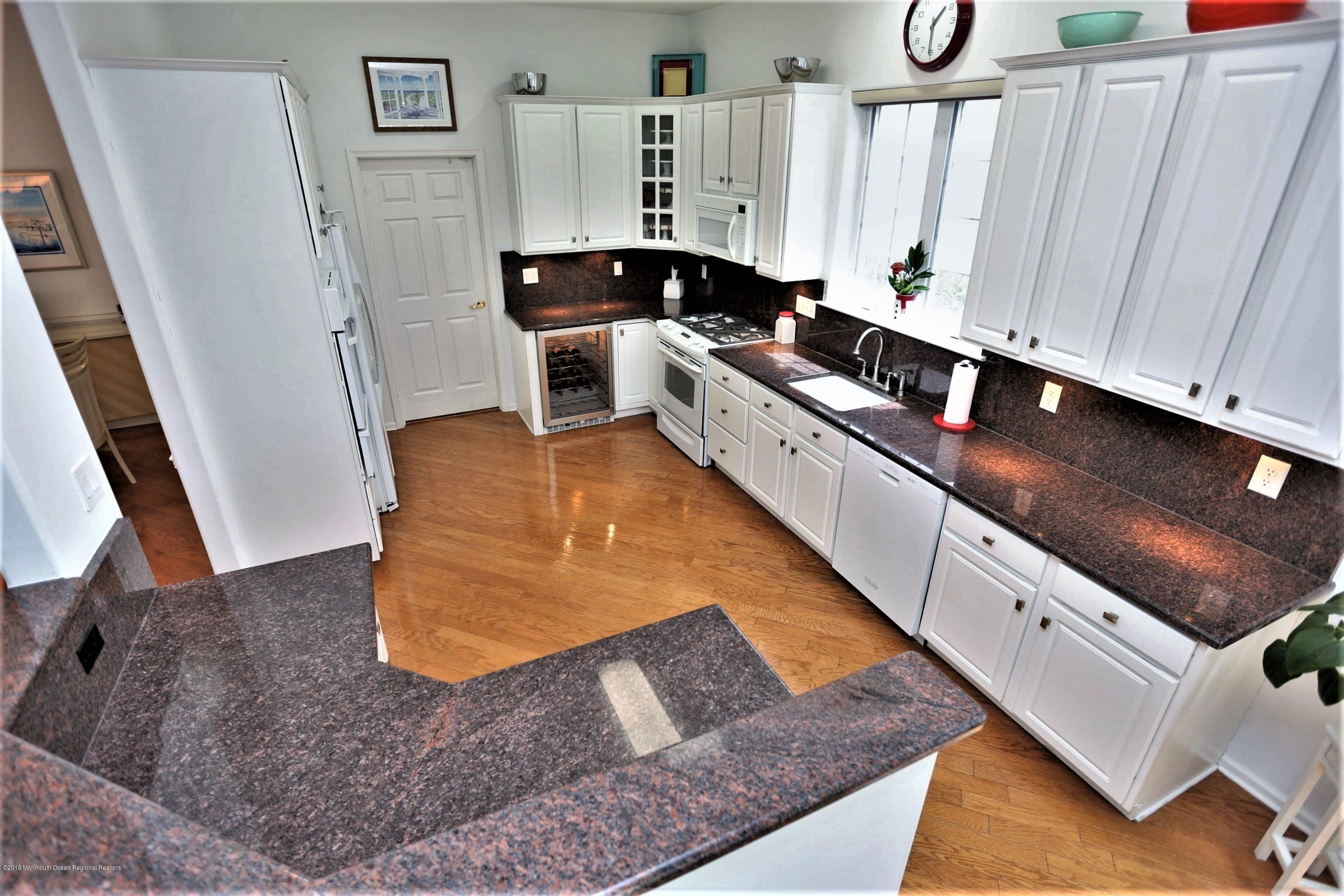 18 Cypress Point Lane Jackson NJ 08527