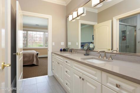25 Ely Road Holmdel NJ 07733