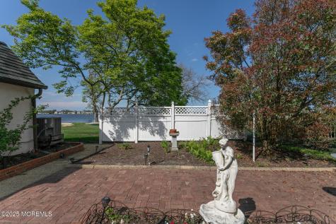 224 Kettle Creek Road Toms River NJ 08753