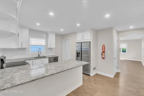 185 Elmwood Road Oakhurst NJ 07755
