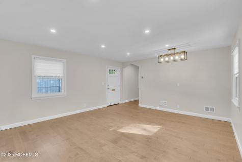 185 Elmwood Road Oakhurst NJ 07755