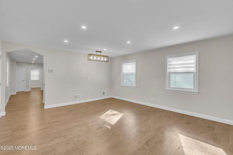 185 Elmwood Road Oakhurst NJ 07755