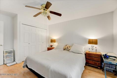 139 Wein Market Freehold NJ 07728